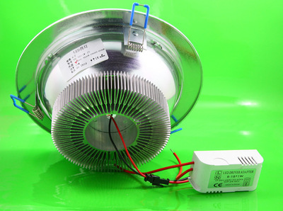 15W LED筒燈選購指南 貼片式家用天花燈廠家、價格與優勢全解析